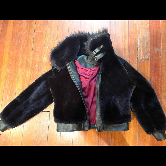[BLANKNYC] faux fur coat - Picture 2 of 3